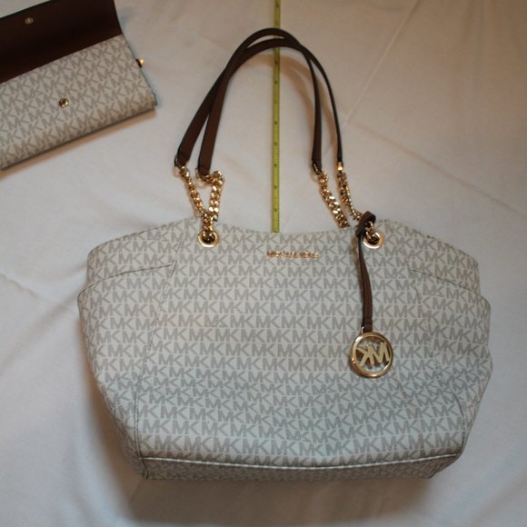 Michael Kors Jet Set Travel Large Chain Shoulder Tote white and Camel MK logo - Picture 3 of 16